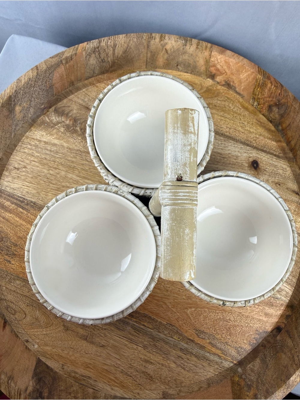 Farmhouse Rattan Dip Bowl Set Rustic Condiment Server Wood Handle - Picture 3 of 10